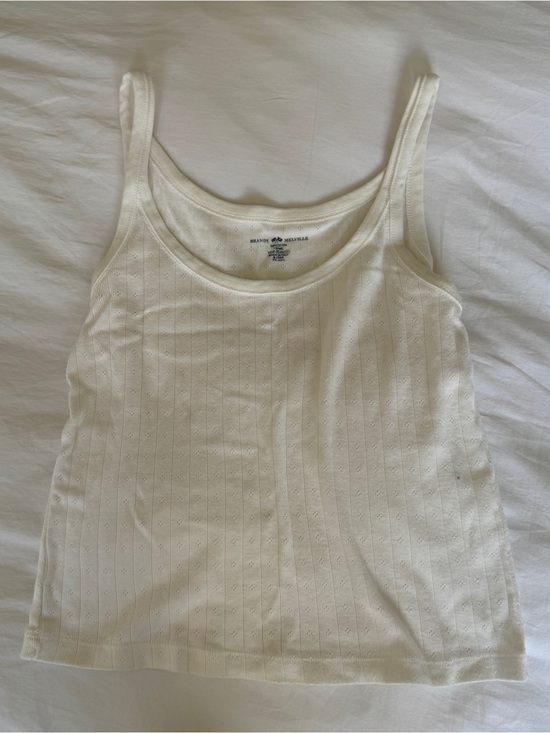 Brandy Melville Tops - Brandy Melville Cream Eyelet Knit Tank